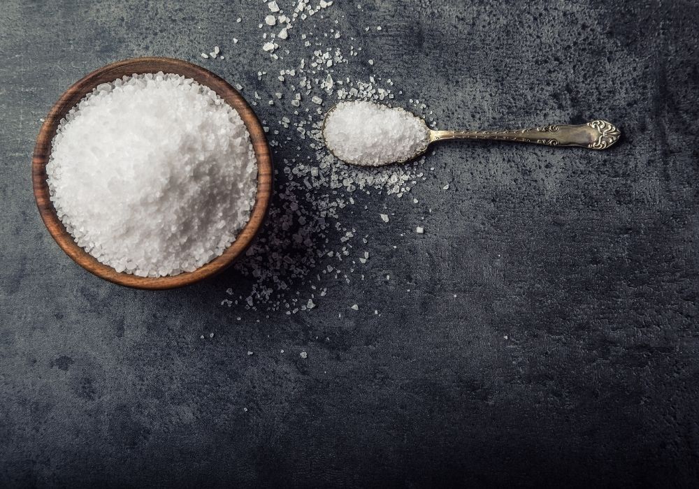 Comment utiliser du sel en tant que produit d'entretien ?