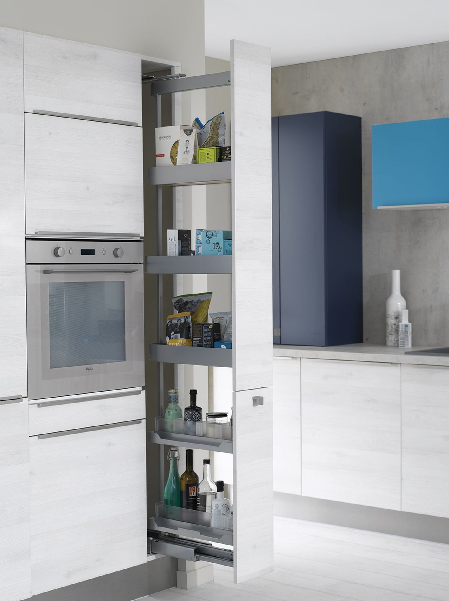 rangement-hauteur-gain-de-place-pour-petite-cuisine_5316839