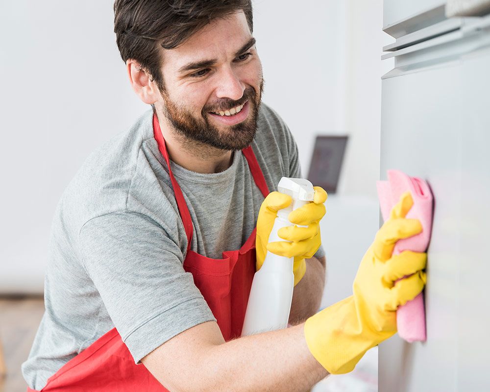 Guide complet pour entretenir et nettoyer votre réfrigérateur : astuces simples pour une meilleure durabilité