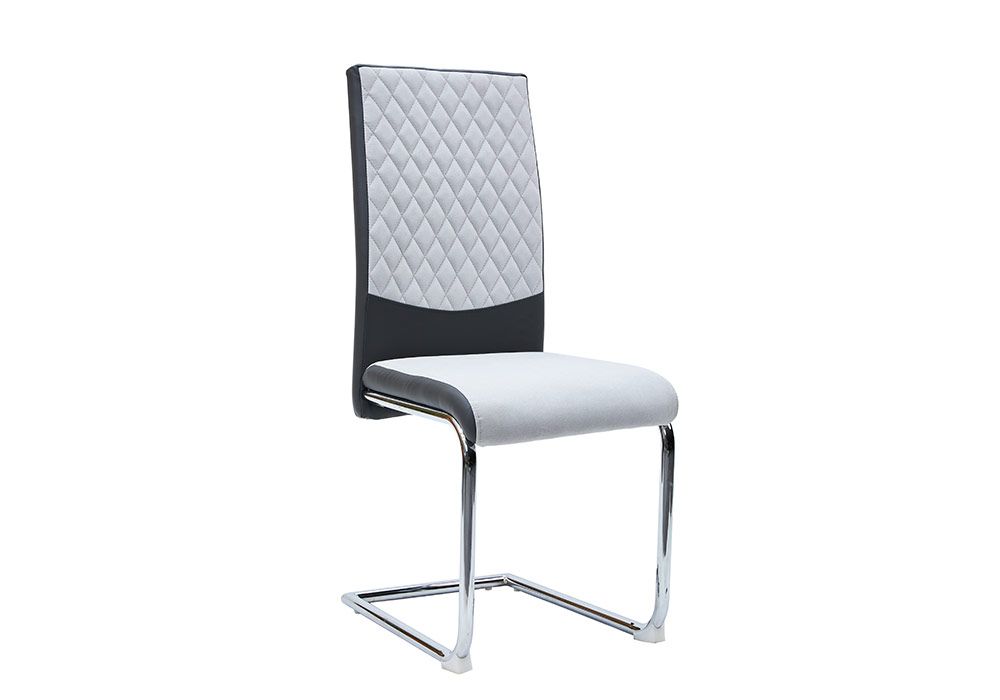 Les Chaises