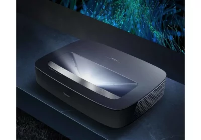 Projecteur Laser Cinéma I FOCALE Ajustable 80-120″ I PL1Hisense PROMO ! Votre Magasin de Meuble et Électroménager à La Réunion !