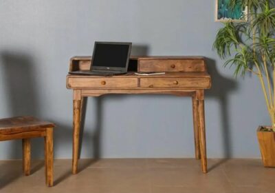 Bureau 3 Tiroirs Nikki Bois d'Acacia Votre Magasin de Meuble et Électroménager à La Réunion ! 3 Bureau 3 Tiroirs Nikki
