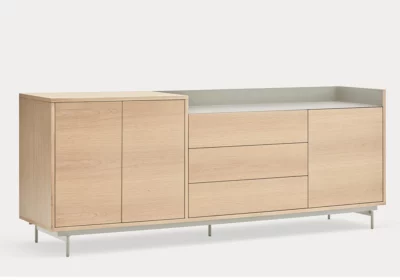 Buffet Bas 1 Porte 3 Tiroirs Yoko DESTOCKAGE WEB Votre Magasin de Meuble et Électroménager à La Réunion ! 4 Buffet Bas 3 Portes 3 Tiroirs Valley Chêne