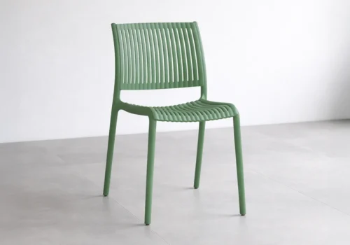Chaise RIVA Vert Chaises Votre Magasin de Meuble et Électroménager à La Réunion !