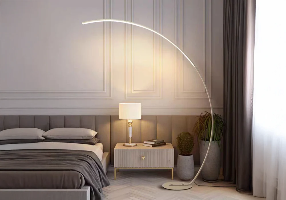Lampadaire Arcus 24W CCT – Design LED Contemporain Blanc Inspirations Déco Votre Magasin de Meuble et Électroménager à La Réunion !