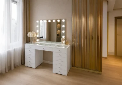 Coiffeuse BATRIA 13 Tiroirs Blanc avec Miroir